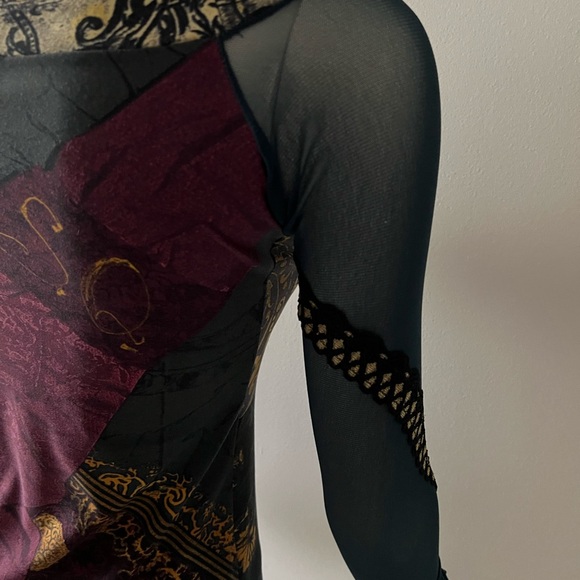 Gorgeous Save The Queen Top made in Italy - Picture 9 of 12